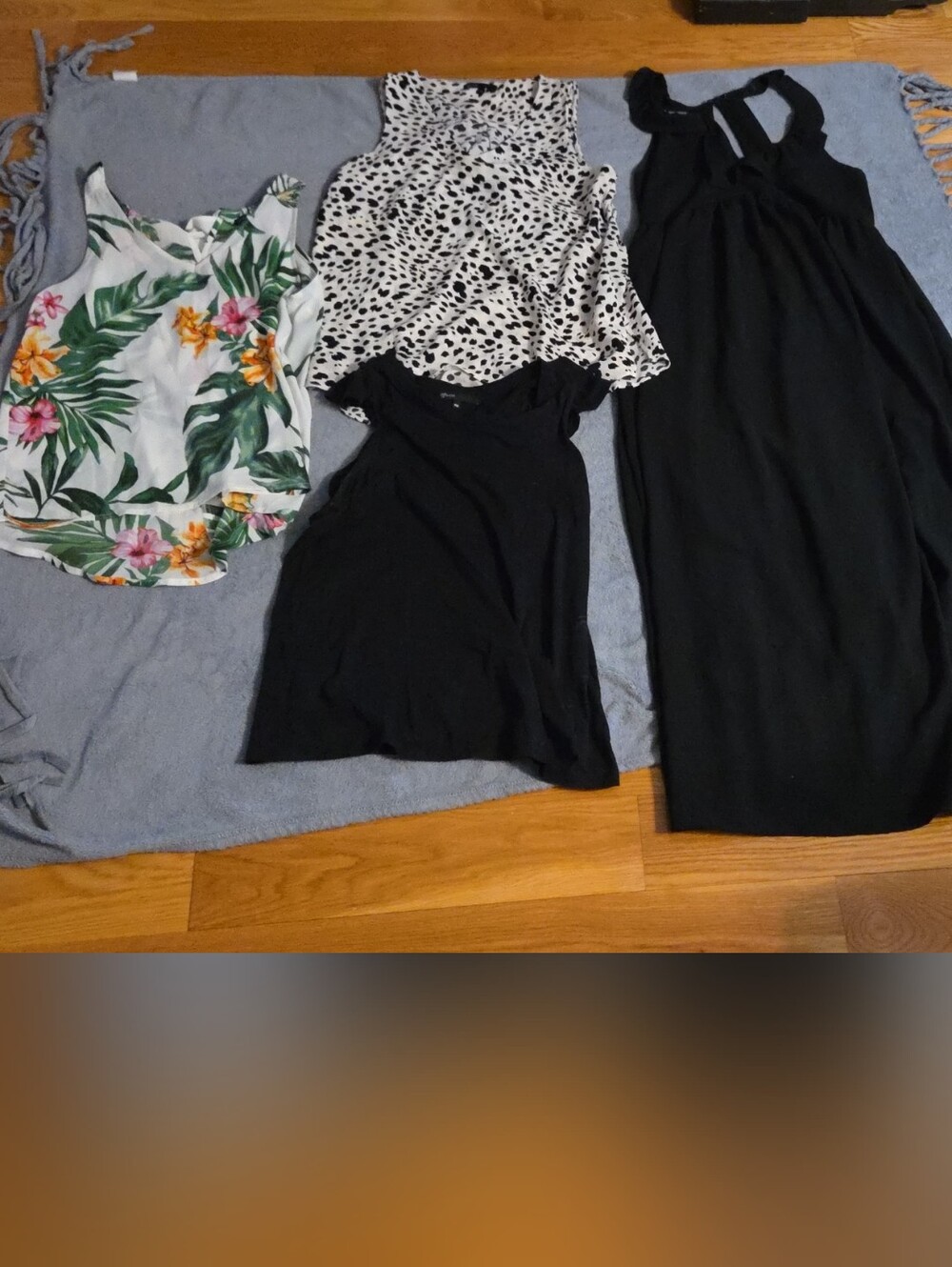 Gibson Bundle Miixed Women's Dress & Tops Bundle
